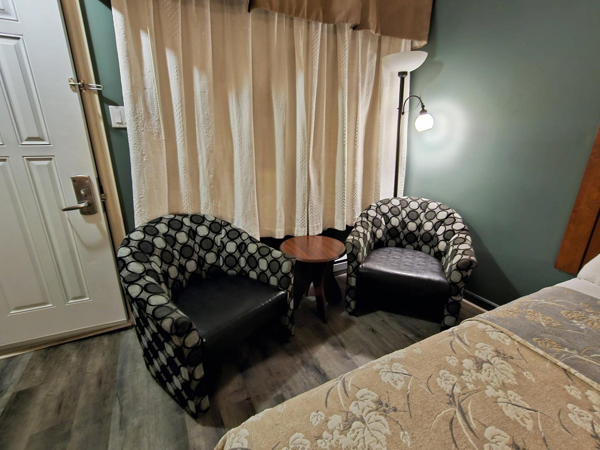 Hotel-Motel Drummond Drummondville Eksteriør bilde
