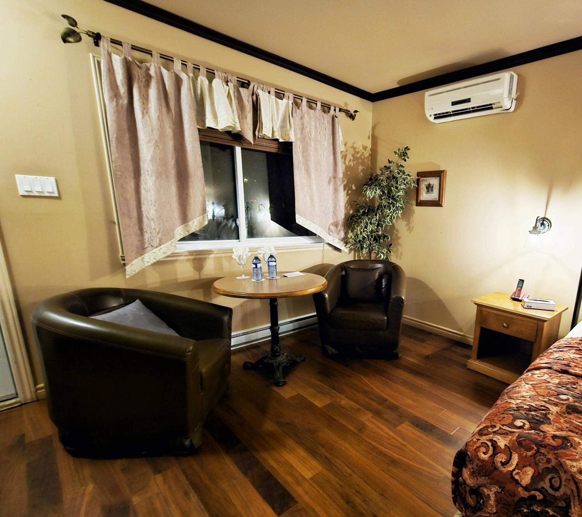 Hotel-Motel Drummond Drummondville Eksteriør bilde